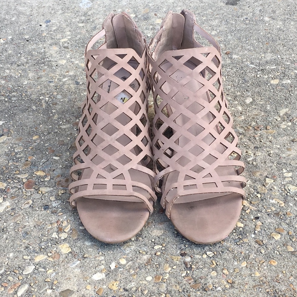 Coral Pink Heels. (Worn 3-4 times)